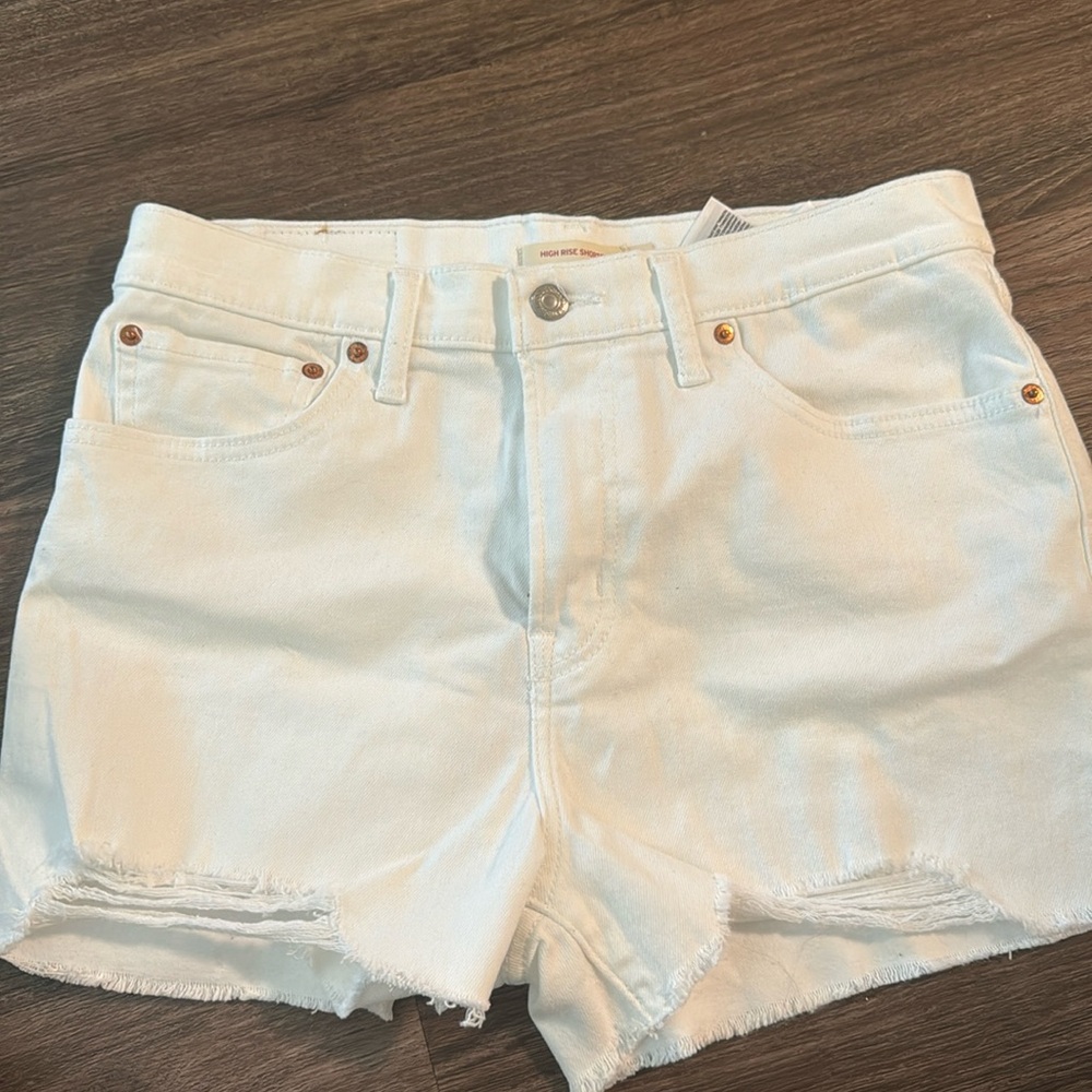 White Levi shorts